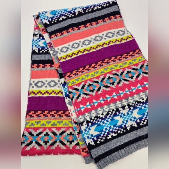 GAP WINTER COZY BUNDLE LOT OF 2 SCARF BEANIE HAT FAIR ISLE STRIPE BLUE WOMEN OS - Picture 6 of 15